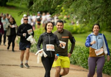 Barcelona acoge el Nationale-Nederlanden Plogging Tour «Haz Deporte por el Planeta» en Montjuïc