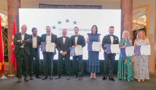 Premio Toga De Oro a la Excelencia Jurídica en su Primera Edición