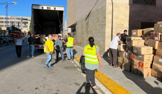 DHL Freight transporta 25 toneladas de ayuda a Marrakech, para Mensajeros de la Paz