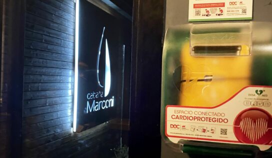 Un cliente salva su vida gracias a un desfibrilador en el restaurante Cabaña Marconi en Alcobendas