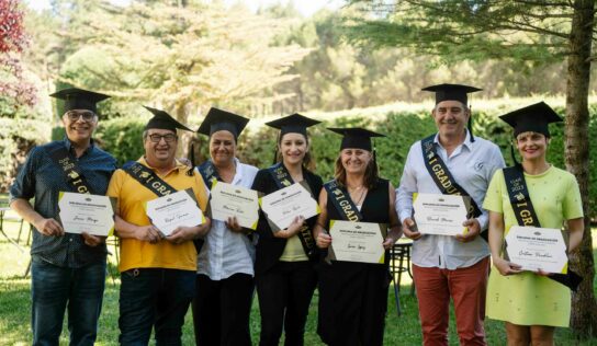 Triplete femenino en el podio de la final del IV Concurso Nacional de Camareros y Metres