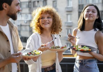 Estos son los hábitos saludables para combatir la hinchazón después del verano