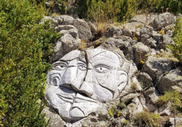 El Grupo Esquirol recomienda explorar en familia el mágico laberinto de Rocaviva: arte y naturaleza en La Cerdanya