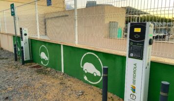 Camping Alicante Imperium se suma a la movilidad sostenible con la instalación de cargadores de vehículos eléctricos