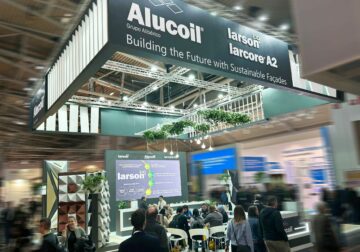 ALUCOIL lanza al mercado su nueva gama evolucionada y sostenible de paneles composite, larson® EVO