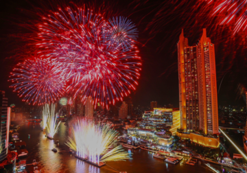 Lisa cautiva al mundo en la asombrosa cuenta atrás de Tailandia: la Amazing Thailand Countdown 2025