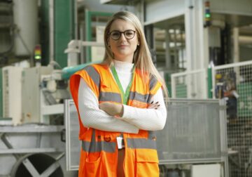 Schneider Electric nombra a Eva Sánchez Plant Director para las fábricas de Universal Enclosures en Catalunya