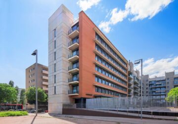 Catalonia Hotels & Resorts adquiere su hotel número 29 en Barcelona en primera línea de mar