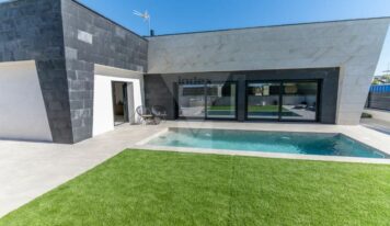 Las casas energéticamente autosuficientes se ven obligadas a engancharse a Red Eléctrica, según Grupo Index