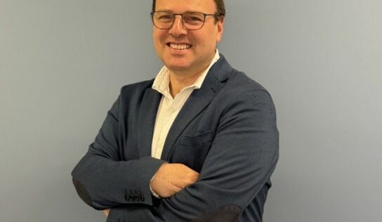 Axazure nombra a Demian Raschkovan como director de Inteligencia Artificial