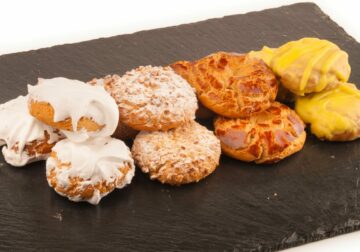 Viena Capellanes endulza las calles de Madrid con sus icónicas rosquillas de San Isidro