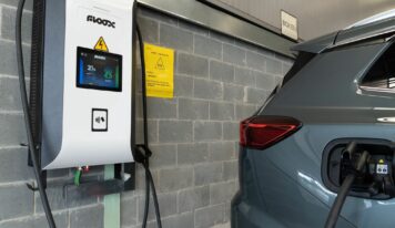FLOOX suministra a EBRO Factory sus cargadores rápidos LYRA 80, made in Barcelona