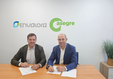 ENVALORA y ASEGRE firman un acuerdo para impulsar la gestión sostenible de los residuos de envases industriales