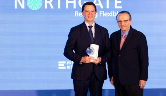 Northgate Renting Flexible recibe el premio como la mejor empresa de movilidad 2024 en la gala Neomotor de Prensa Ibérica