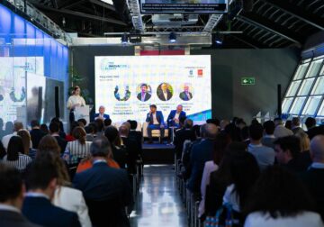 La convivencia entre segmentación de datos, IA y personalización marcarán el futuro del turismo, según el ITH Summit 2025