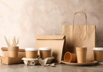 Más del 50% de los hosteleros apuesta ya por envases sostenibles, con el cartón como protagonista