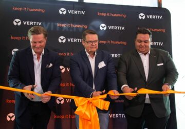 Impulsando la infraestructura crítica mediante el talento: Vertiv inaugura un nuevo centro Vertiv Academy en Frankfurt