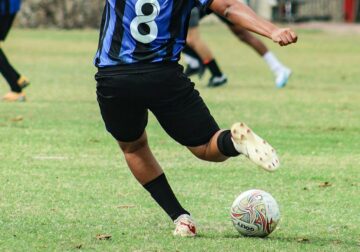 Beneficios y riesgos del fútbol como práctica deportiva, analizados por el Dr. Eduardo Alegría, cardiólogo de Policlínica Gipuzkoa y responsable de los chequeos deportivos de la Real Sociedad