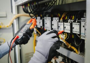 Gabi Instalaciones amplía sus servicios de electricista y fontanero en Sabadell, Terrassa, Sant Cugat y todo el Vallès