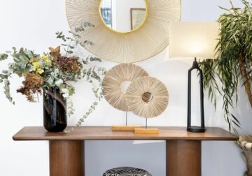 Consolas que marcan tendencia: de muebles auxiliares a rincones protagonistas de este otoño