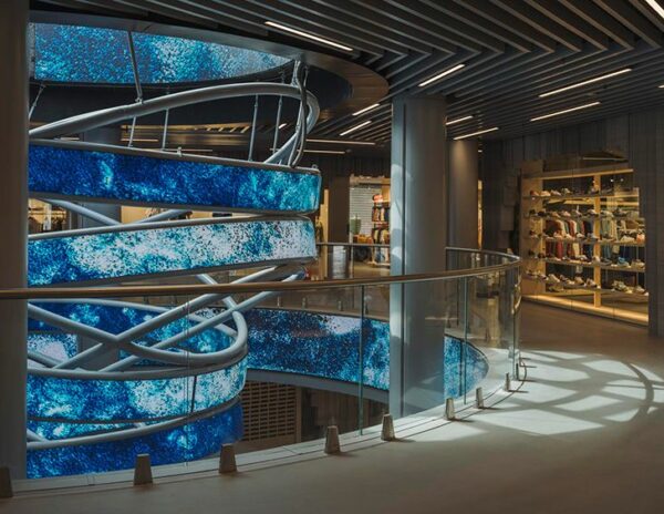 Tenerife se ubica en el centro de las tendencias del retail fusionando paisaje natural y tecnología digital