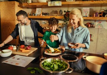 Cenas en peligro de extinción: HelloFresh anima a recuperar el hábito en 21 días