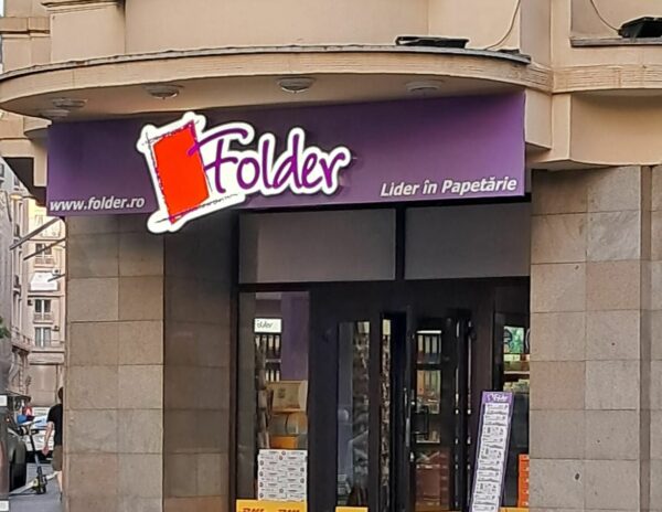 Folder impulsa su expansión internacional con nuevas aperturas en Rumanía y alcanza las once tiendas en el país