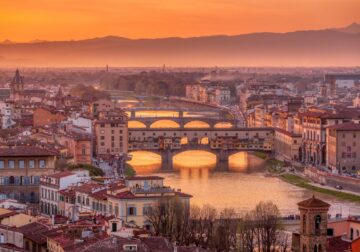 KAYAK: Cómo la temporada media se ha convertido en el momento más inteligente para viajar en 2025