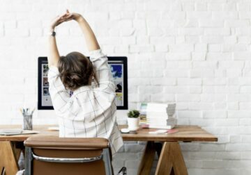 Recomendaciones de 123tinta.es para prevenir las dolencias musculares más comunes en la oficina