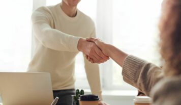 Novedad legal: ampliación en 3 semanas del permiso por nacimiento y cuidado de menores para cada progenitor