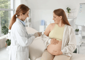 Paula Rodríguez, matrona de Policlínica Gipuzkoa: «Es importante que la mujer se sienta acompañada en el parto, porque no sólo es un proceso físico, sino también emocional»