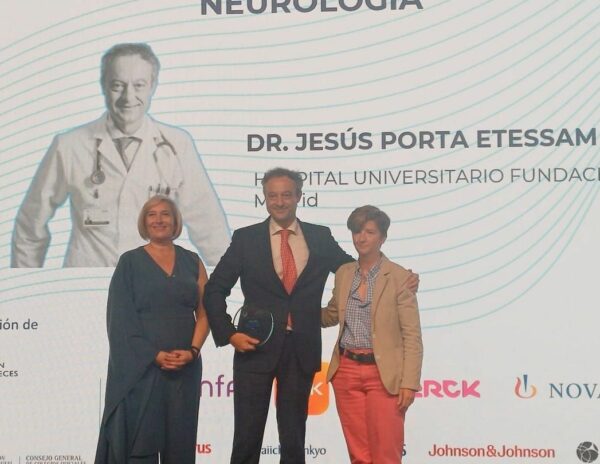 El Dr. Jesús Porta, de la Fundación Jiménez Díaz, reconocido por tercer año consecutivo con el Premio Liderazgo Sanitario Clínico en Neurología