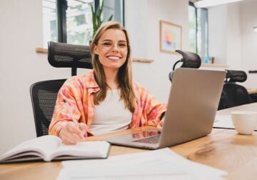 Formación Universitaria lanza su curso online preparatorio para el Título Oficial de Técnico en Gestión Administrativa
