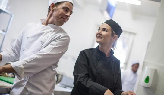 Formación Universitaria potencia la alta cocina profesional con su FP Preparatorio de Técnico Superior en Dirección de Cocina