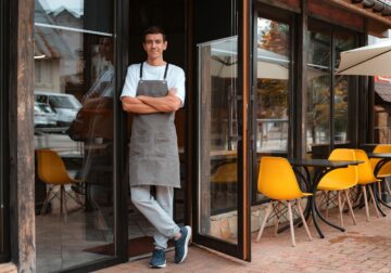 Barcelona agiliza la apertura de negocios: crece la demanda de licencias de actividades y proyectos