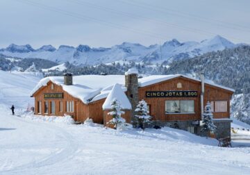 Cinco Jotas Grill Baqueira calienta motores y se prepara para la nueva temporada de esquí