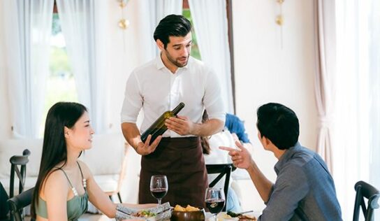 Formación Universitaria presenta su programa online para acceder al Título Oficial de Técnico Superior en Dirección de Servicios de Restauración