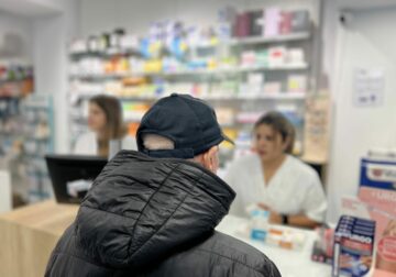 La Red de Farmacias Centinela de Euskadi ha detectado en su primer año de funcionamiento 356 casos de posibles reacciones adversas a medicamentos