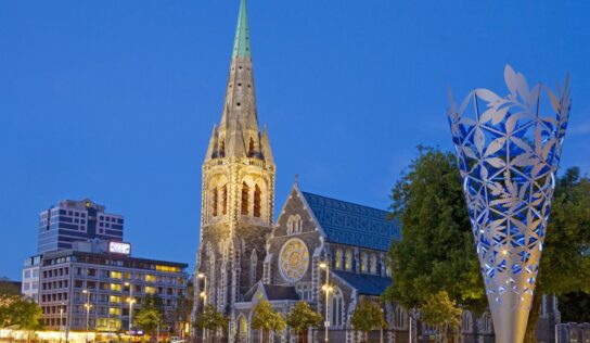 Del Caribe neerlandés a Nueva Zelanda: KAYAK revela diez destinos no virales para escapar del frío