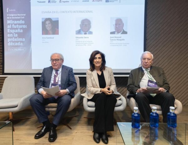 Expertos advierten de un deterioro institucional y reclaman reformas urgentes para evitar una «década perdida» en España