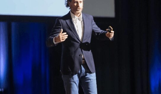 CIONE DAY refuerza su propuesta con la energía de Víctor Küppers