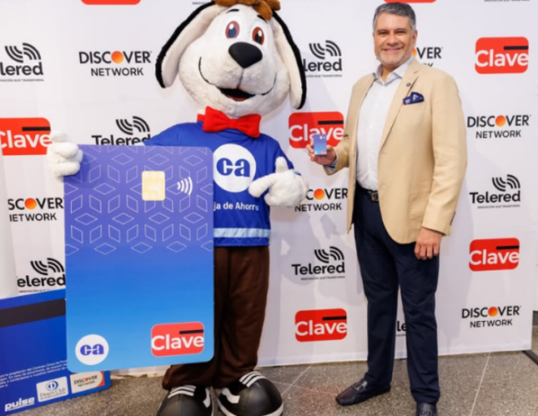 Andrés Farrugia impulsa la internacionalización de los pagos con la nueva Tarjeta Clave de Caja de Ahorros