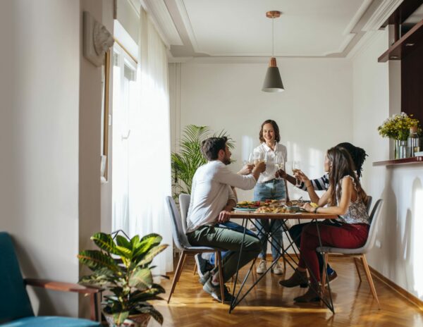 Comer pescados y mariscos produce felicidad, según Pesca España