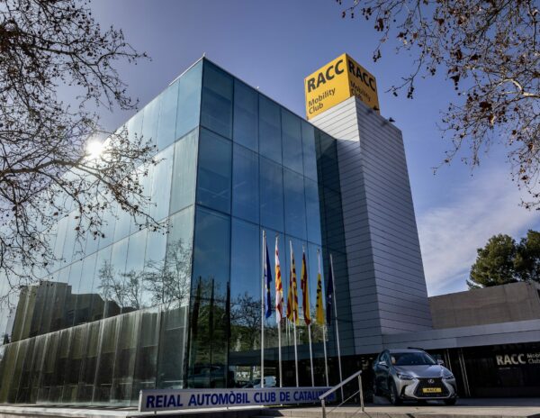 El RACC celebra 120 años de servicio a las personas y de compromiso con la sociedad