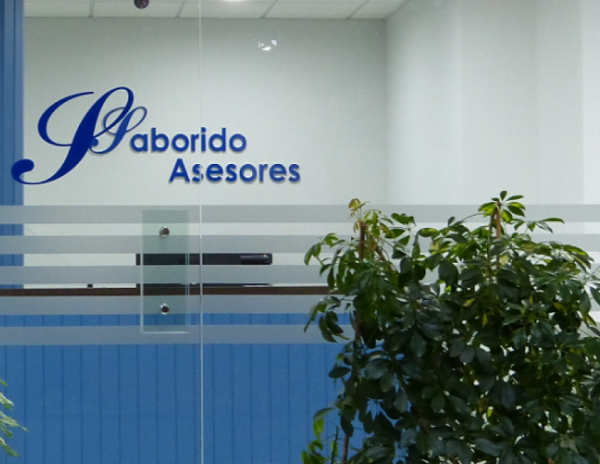 Saborido Asesores refuerza su compromiso con el tejido empresarial local ofreciendo un servicio integral de gestión y consultoría