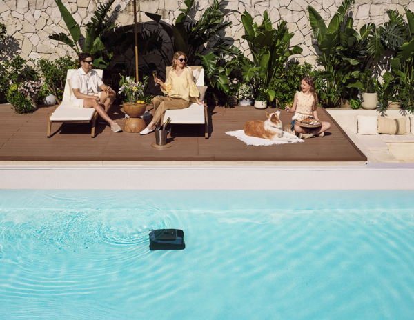 Beatbot presenta dos robots para piscinas que ofrecen una limpieza completa y sin esfuerzo: Sora 30, ganador del premio iF DESIGN AWARD 2026, y Sora 10
