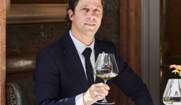 Carlos Taboada, nombrado Oficial de la Ordre des Coteaux de Champagne