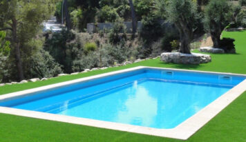 Todo lo que necesitas saber antes de instalar una piscina de fibra