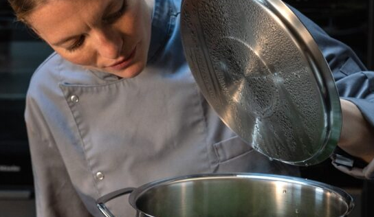 Fissler eleva la cocina en casa con Pure-Profi Collection®: precisión y maestría para quienes disfrutan cocinando de verdad