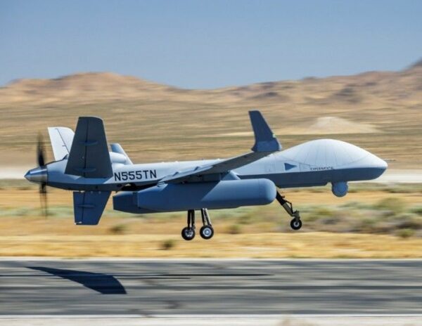 GA-ASI completa el primer vuelo del MQ-9B con pods AEW